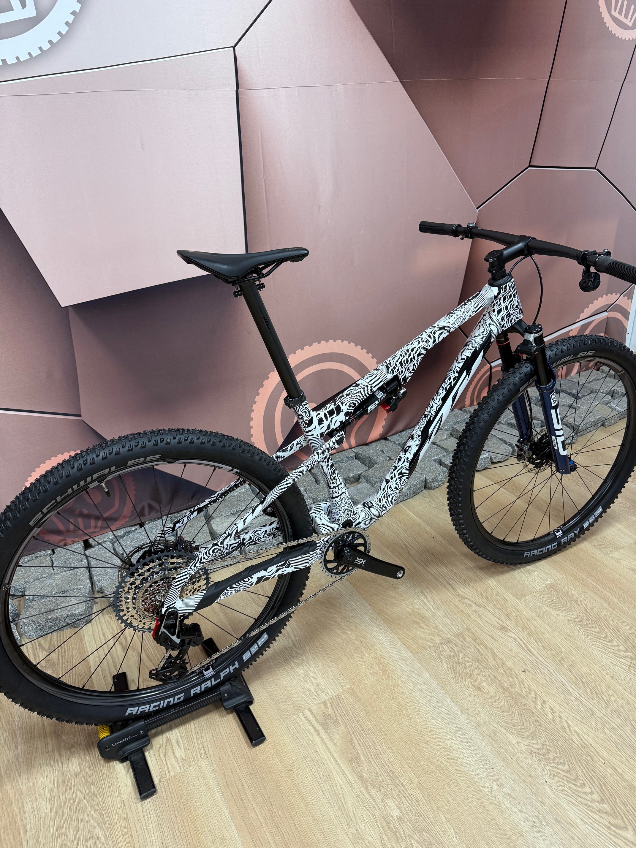 Bicicleta KTM Scarp Proto25