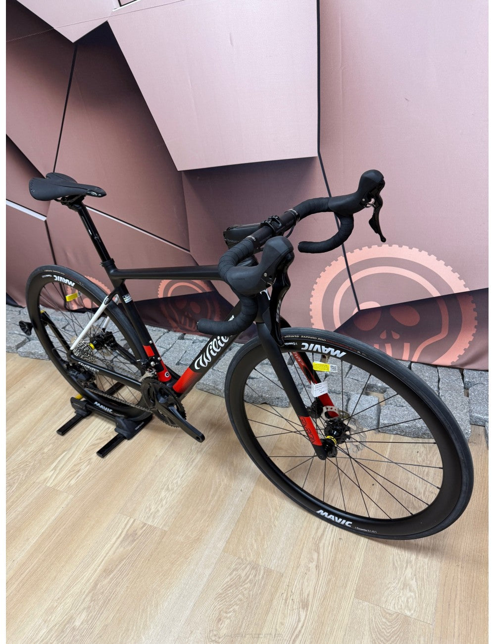 WILIER GARDA DISC + Cosmic carbon